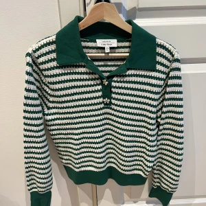 Tröja från & Other Stories strl S - Oanvänd tröja från Other Stories i storlek S. 