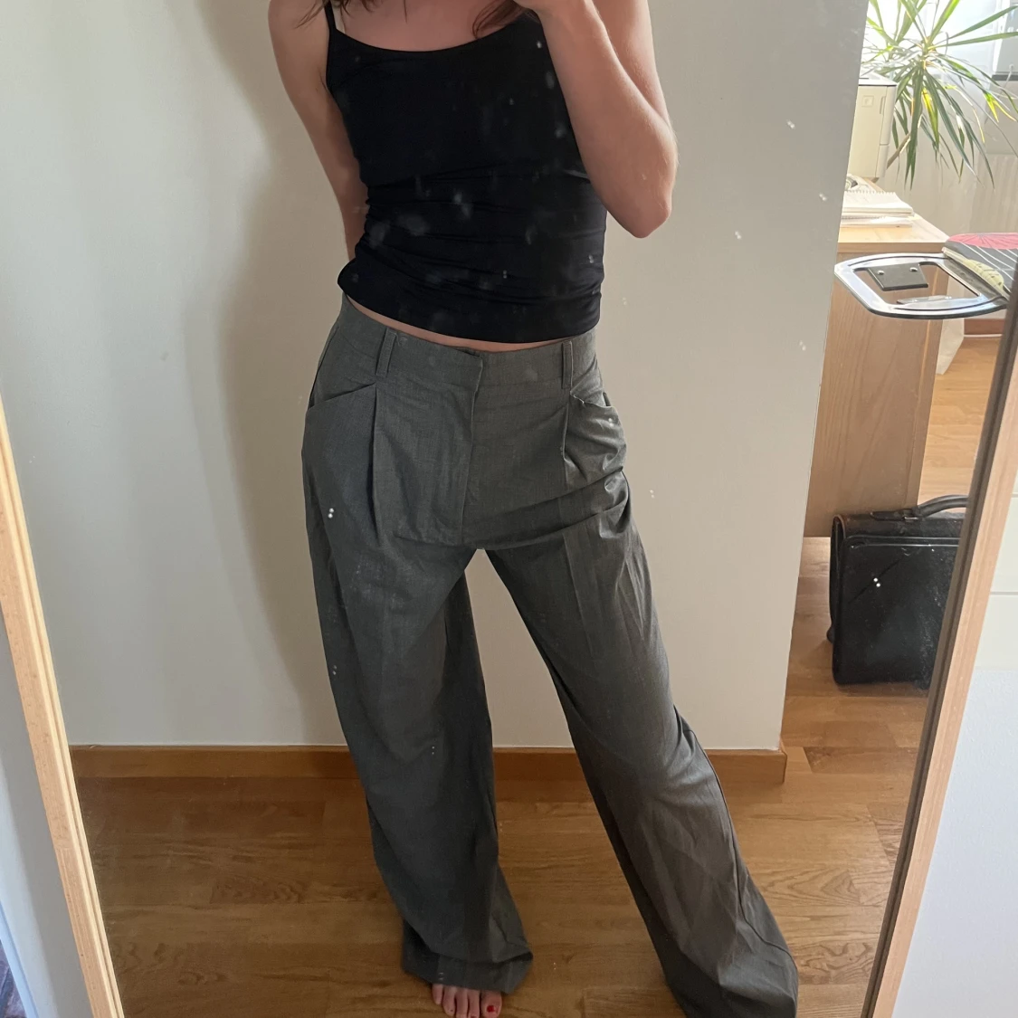 Gråa kostymbyxor Zara