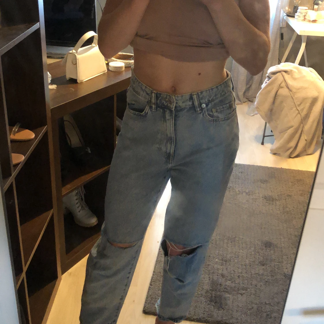 Baggy jeans med hål