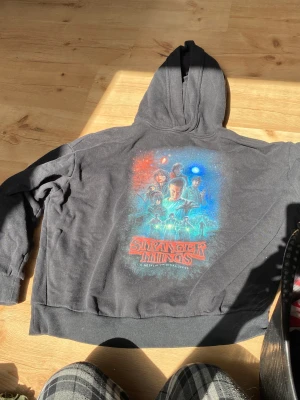 Hoddie  - Rensar garderoben, hoddie ifrån pull and bears