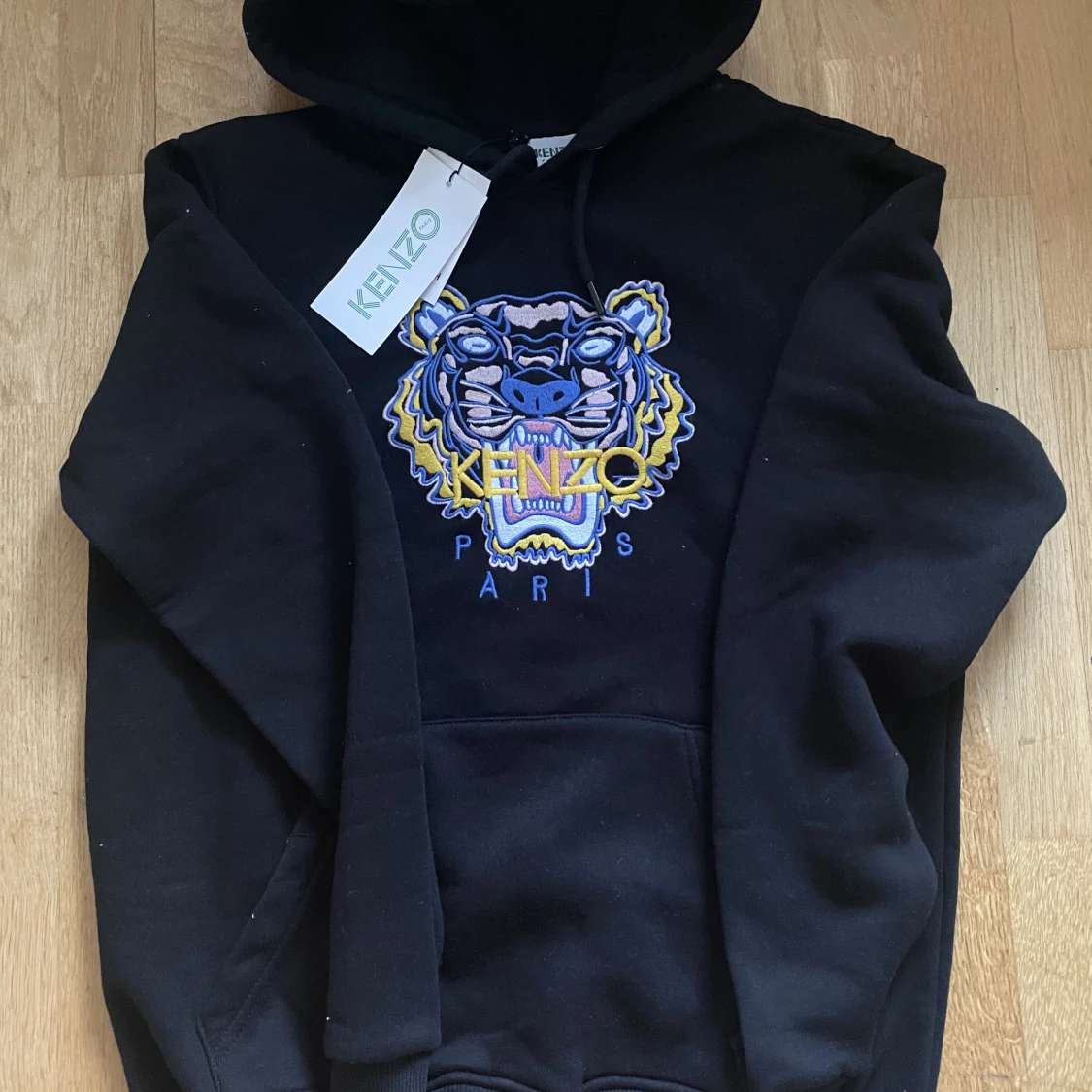 Helt ny kenzo kofta