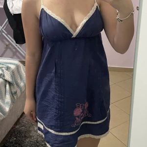 Odd Molly Nattlinne - Jättegulligt nattlinne från odd molly som kan användas som klänning också!❤️❤️Bra skick! Skriv priv om Mer frågor⭐️⭐️