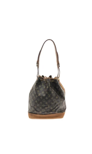 	Louis Vuitton Monogram Canvas Noe - Säljer min fina Louis Vuitton väska✨🥹 Den köptes på de The Vintage Bar och därav konfirmerad äkthet. 