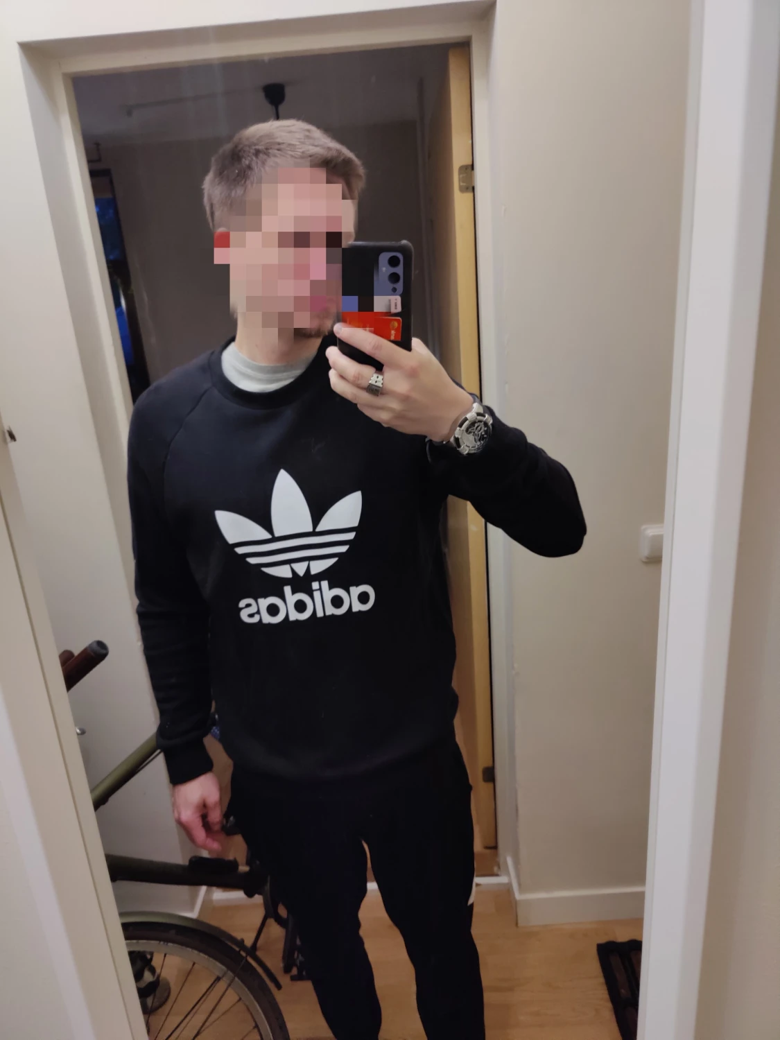 Adidas Sweatshirt - 90