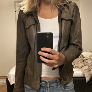 Skinnjacka  - Skinnjacka perfekt till hösten