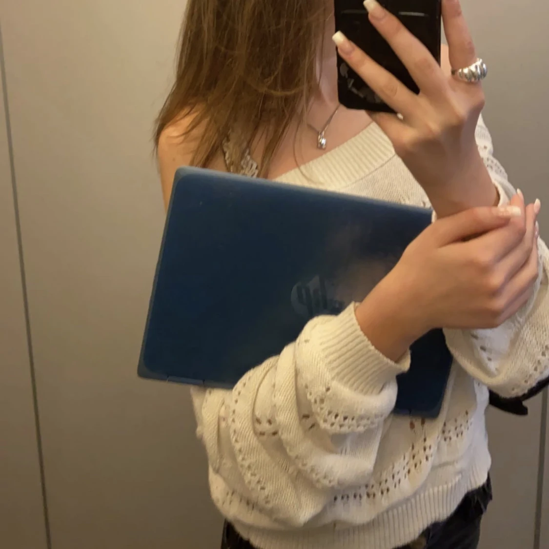 Off shoulder tröja - 90