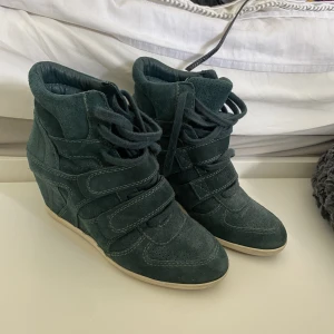 Marant liknande skor - Gröna Isabel Marant liknande skor! 