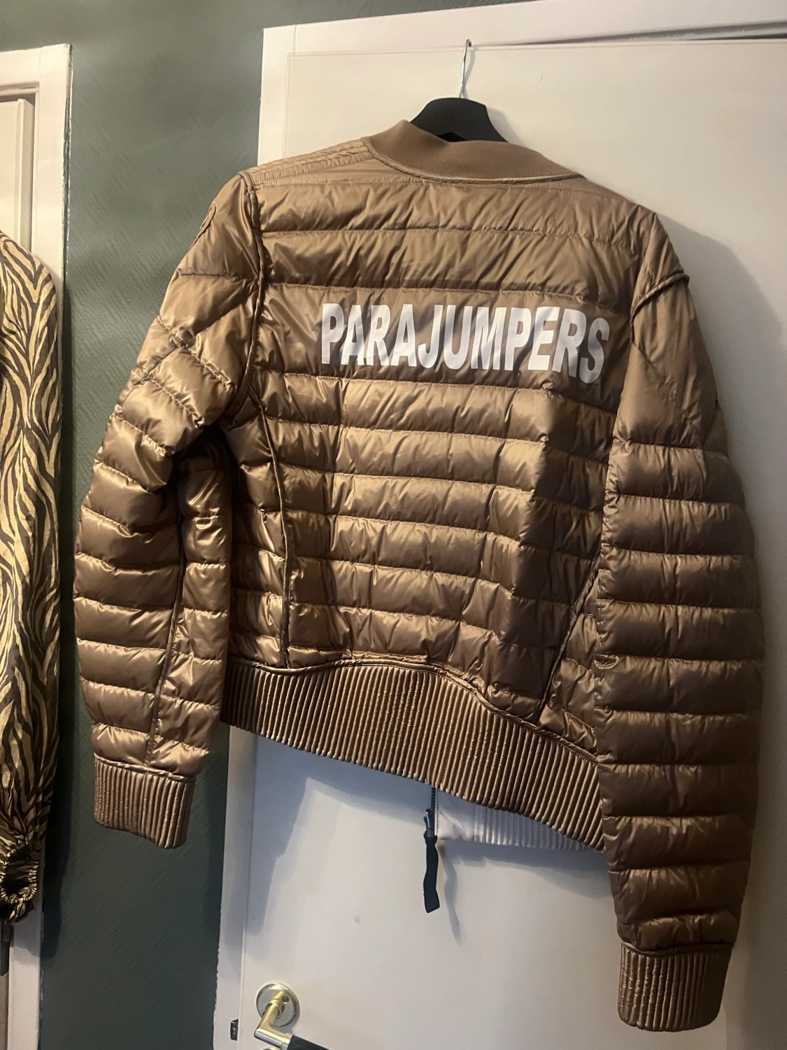 Unik parajumper Bomber jacka  - 90