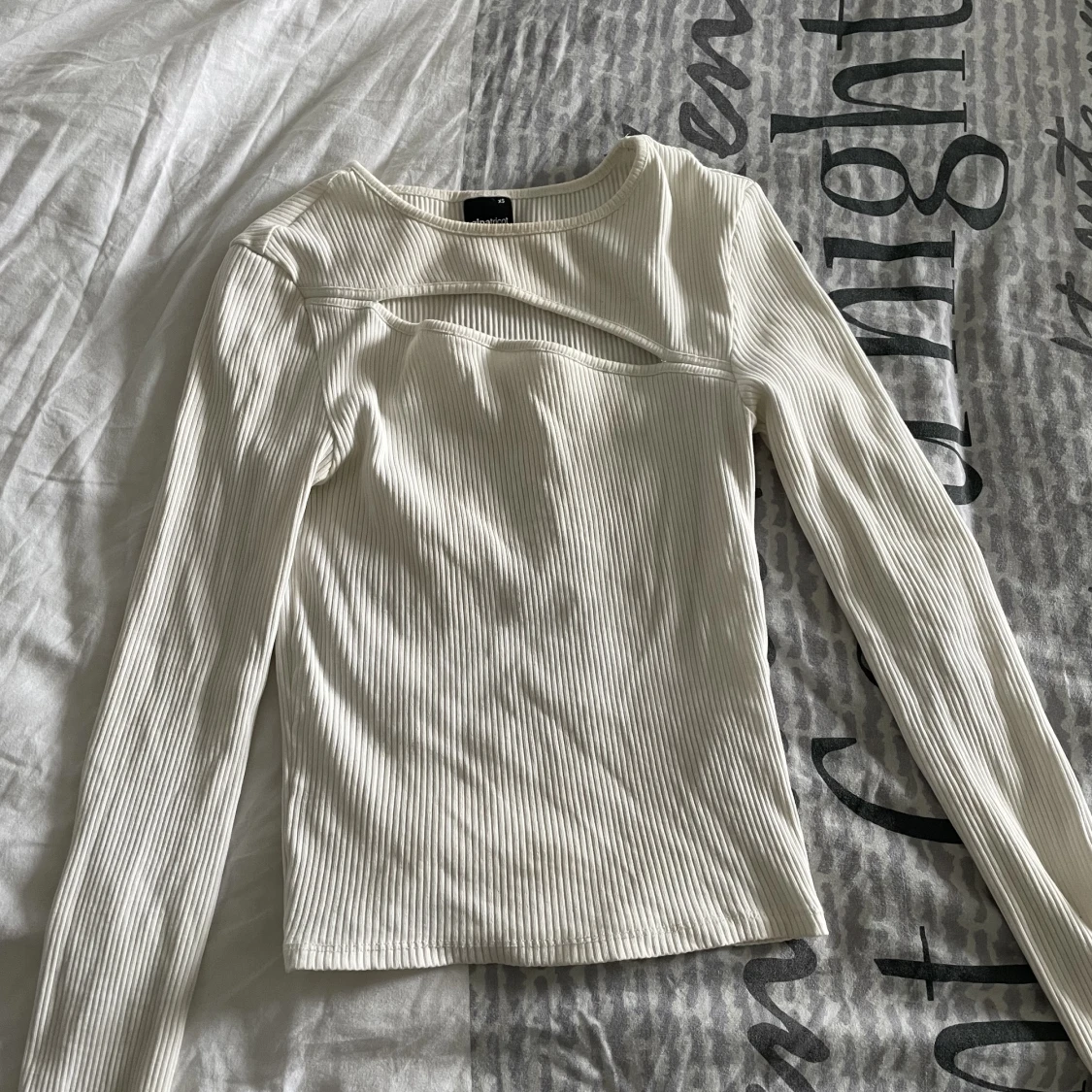 Vit superfin basic tröja 