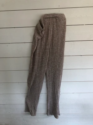 Byxa - Mjuka stretchiga byxor