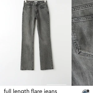 gråajeans!! - har ingen bra bild då dom blivit försmå, men säljer mina gamla favoritjeans från gina!! inget fel på dom men använda en del 