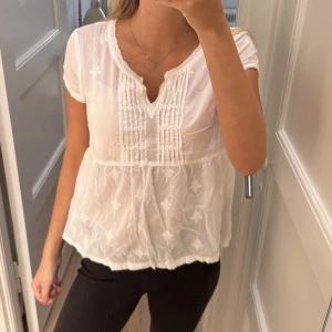 Odd molly blus - Vit blus från oddmolly! Storlek S