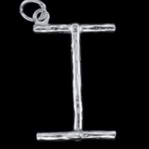 Säljer detta Maria Nilsdotter halsband med bokstaven ”I”❤️