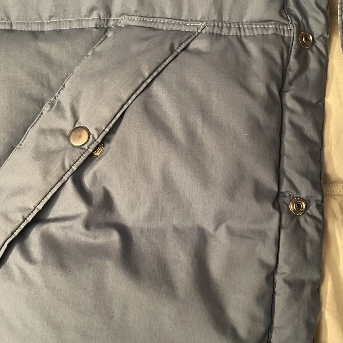 Äkta dun väst - 90