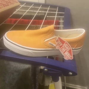 Vans - Helt nya lappen kvar