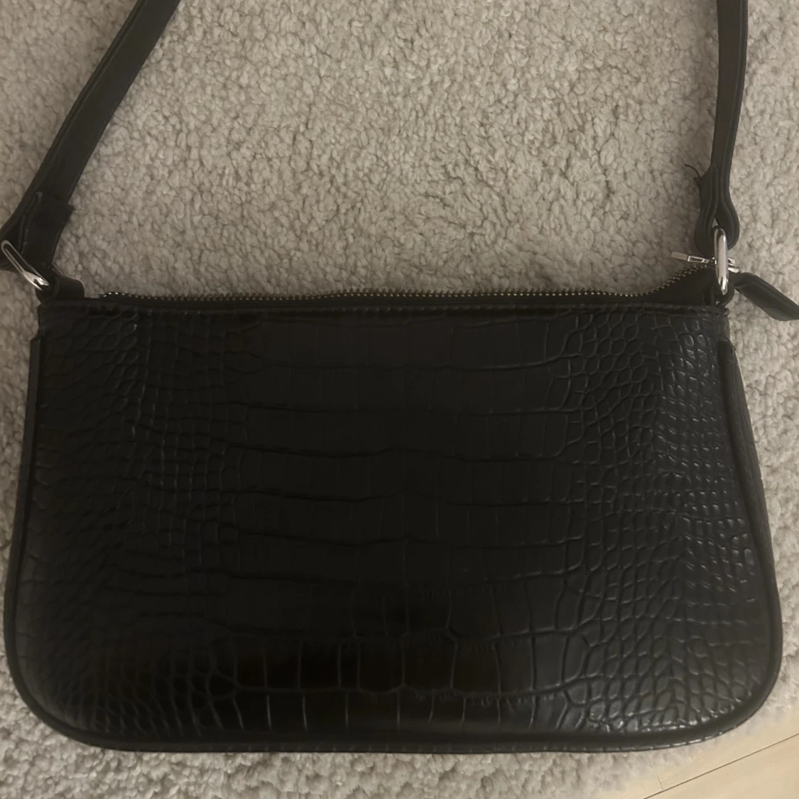 Svart axelremsväska💕 - 90