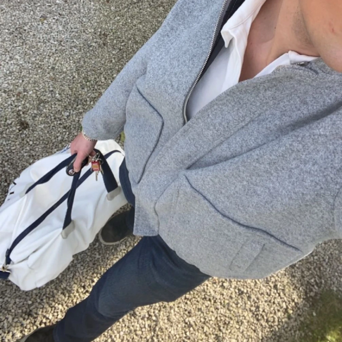 Grå jacka - designbysi 