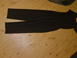 All in one tracksuit - All in one tracksuit strlk 146-152  (men skulle passa 158-164)