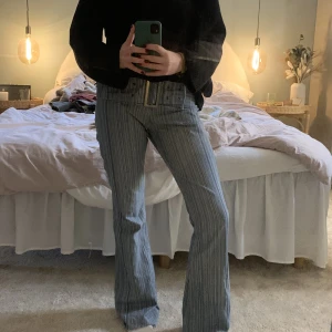 Jaded london jeans - Low Waits jeans populära och coola. Jag är 166cm lång. 