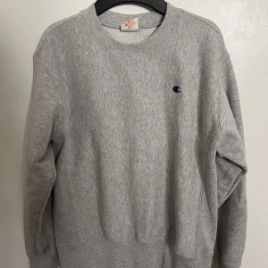 Champion sweatshirt  - Champion sweatshirt 