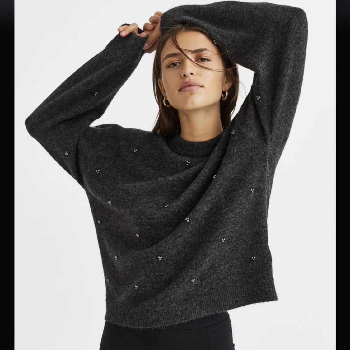 Grå stickad tröja  - 90