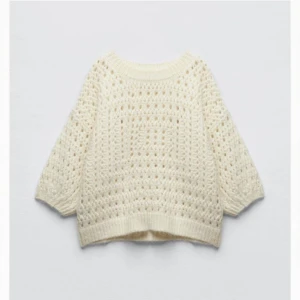 Stickad tröja - Säljer denna stickad tröja ifrån zara i storleken m. 250kr+frakt