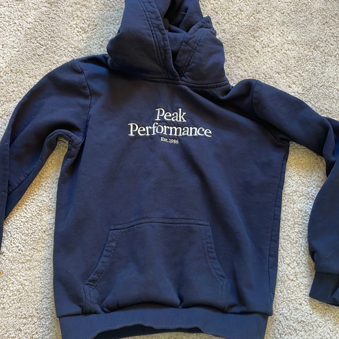 Peak performance {mörkblå} - 90