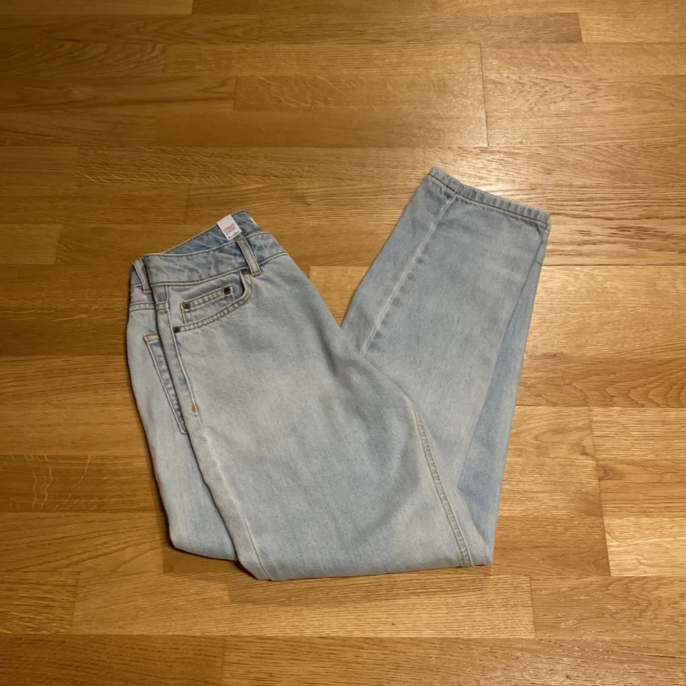 Ljusa jeans från grunt. Street loose, strl 152/ 25 i midja. Helt oanvända! Nypris 599. Jeans & Byxor.