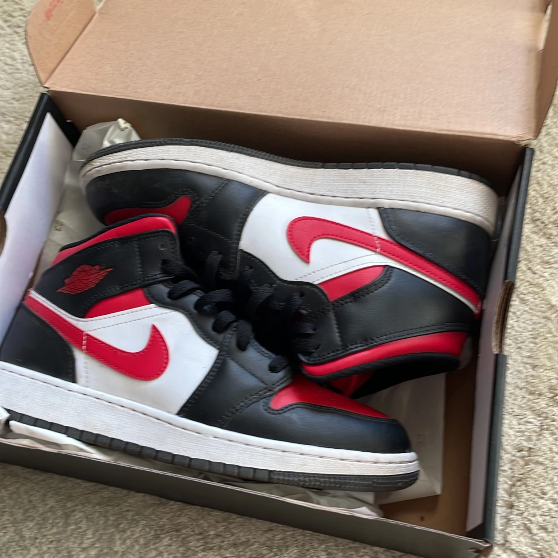Jordan 1 röd  - 90