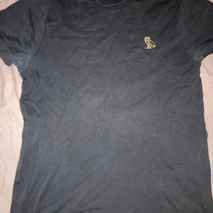 Drake OVO T-Shirt - Bra skick, loggan är lite lös i botten