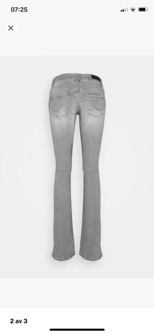  Ltb jeans - Bootcut nyskick inte använda för de är för stora för mig. Storlek 30x34 alltså S- M