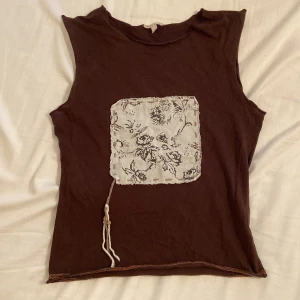 Unik söt topp - Så söt topp med coola detaljer!