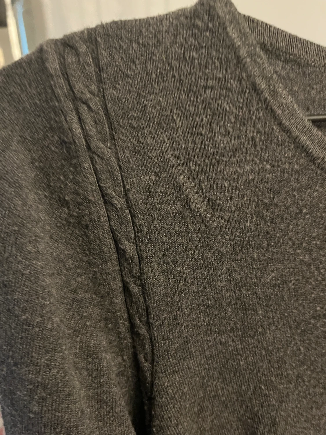Grå tröja - 90