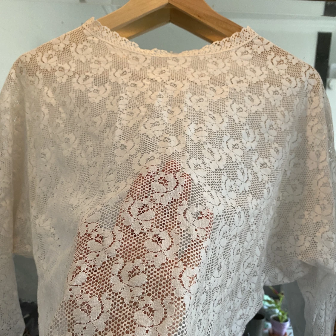 Meshblus o blommigt mönster - 90