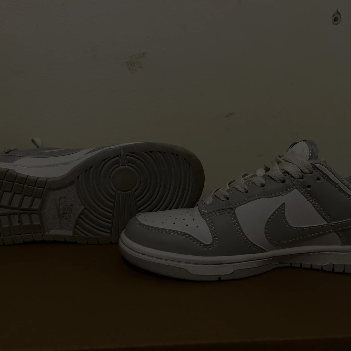 Grey Nike dunks 