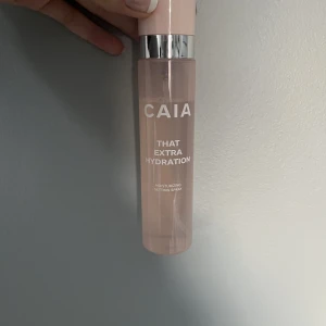 Caia Settingspray - That extra hydration, säljer mitt caia settingspray eftersom jag köpte fel. Använd super lite.
