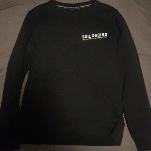 Sail racing tröja - Sail racing tröja Storlek M Saknar lite av texten på baksidan  Skick 8/ 10