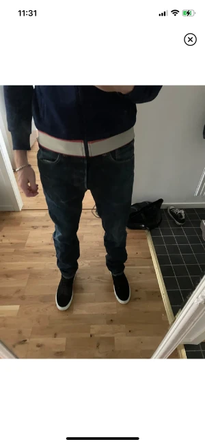 Levis 501 jeans - Jeans från Levis 501! Super snygga och sköna används bara inte!