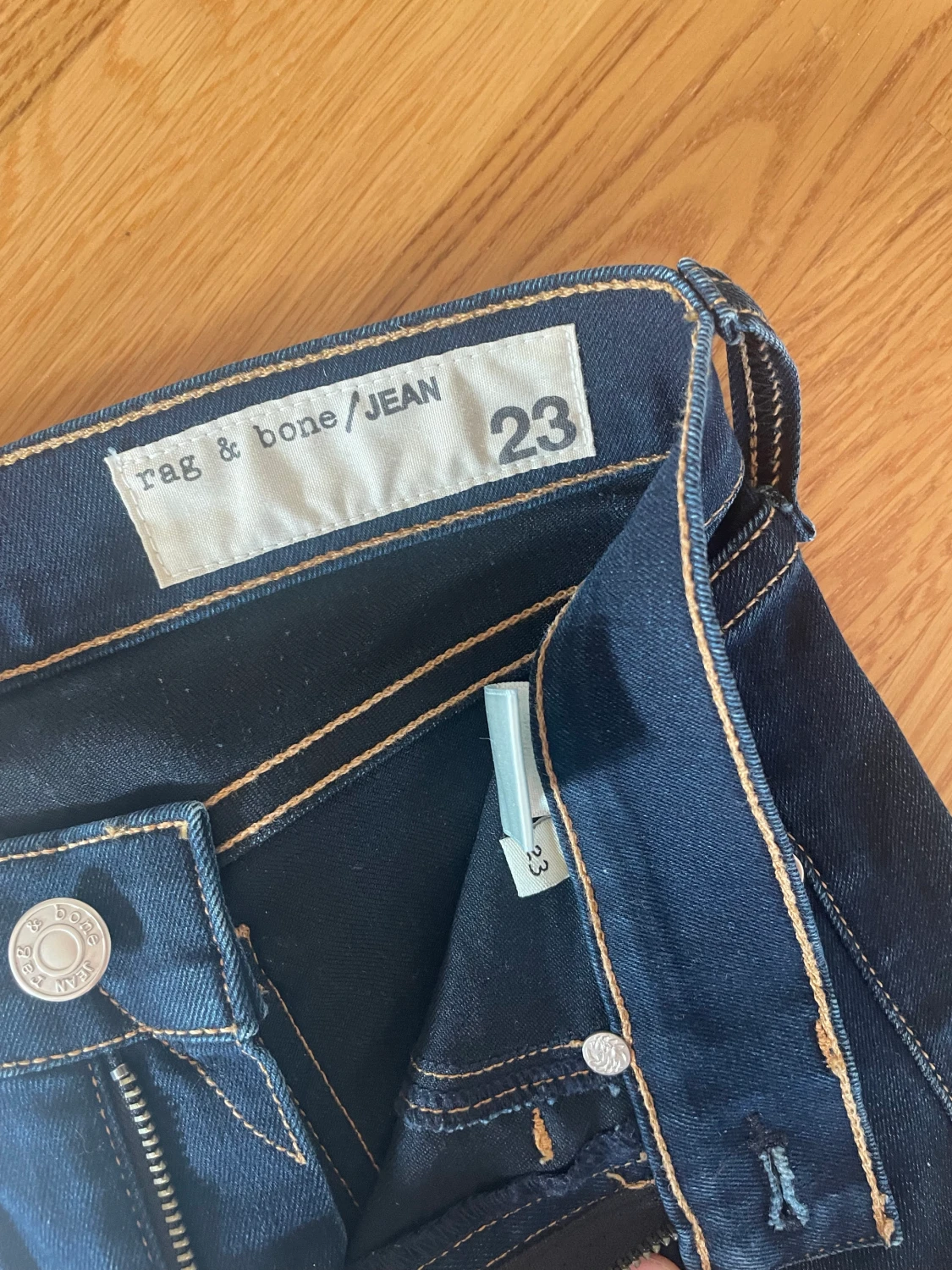 Rag & Bone Jeans - 90