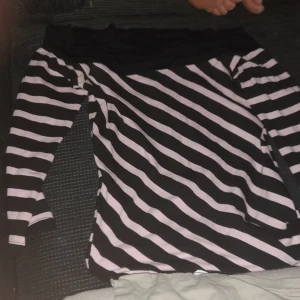 Tröja - Randig tröja