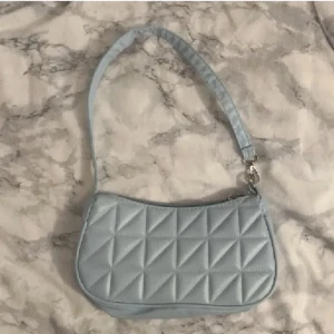 Väska  - Väska från shein 