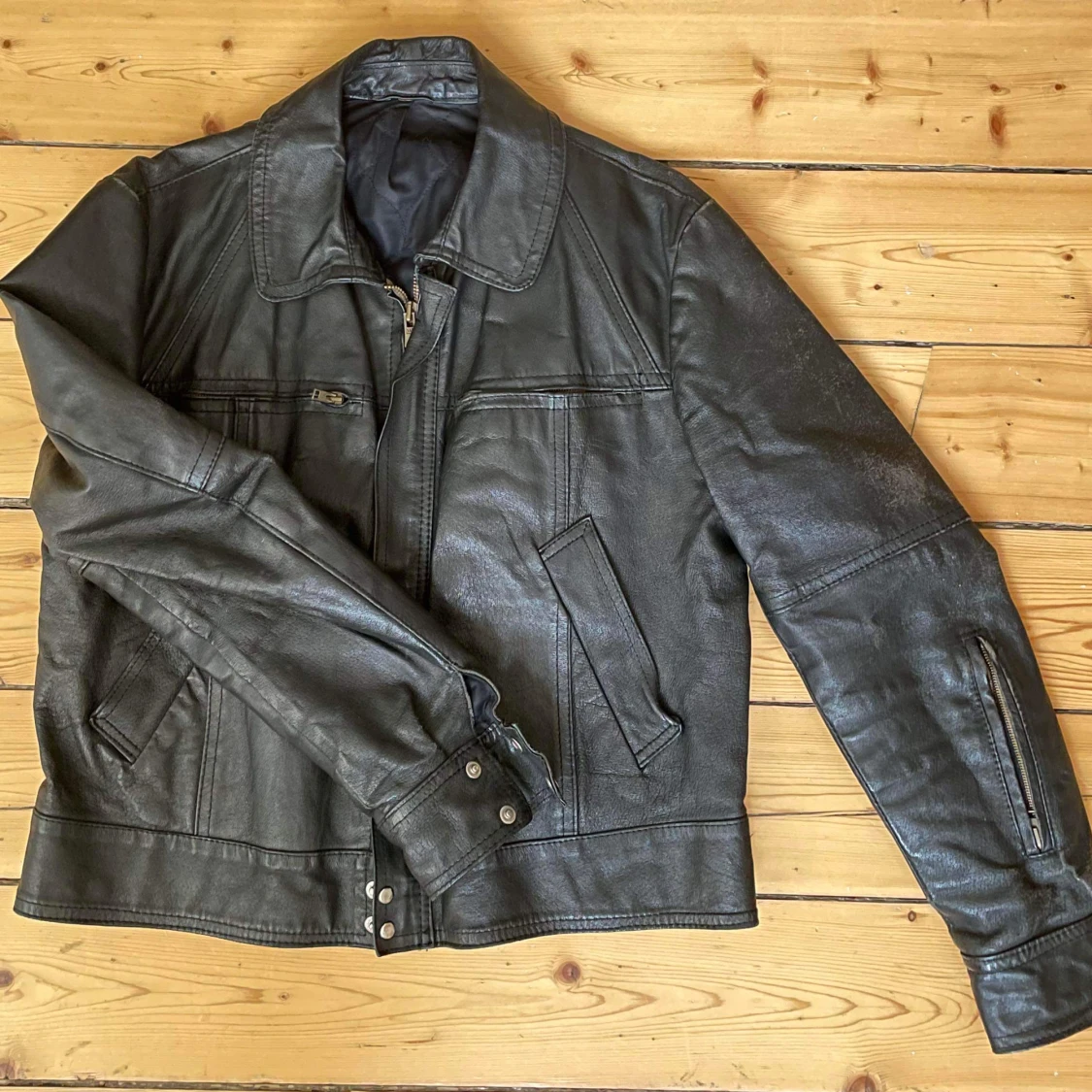 Snygg vintage skinnjacka  - 91