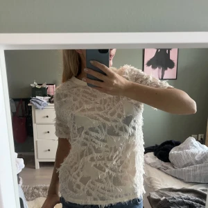 Festtopp  - Jätte snygg tshirt!!