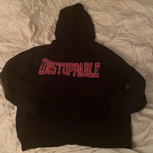 Hoodie - Gina tricot strl S. 