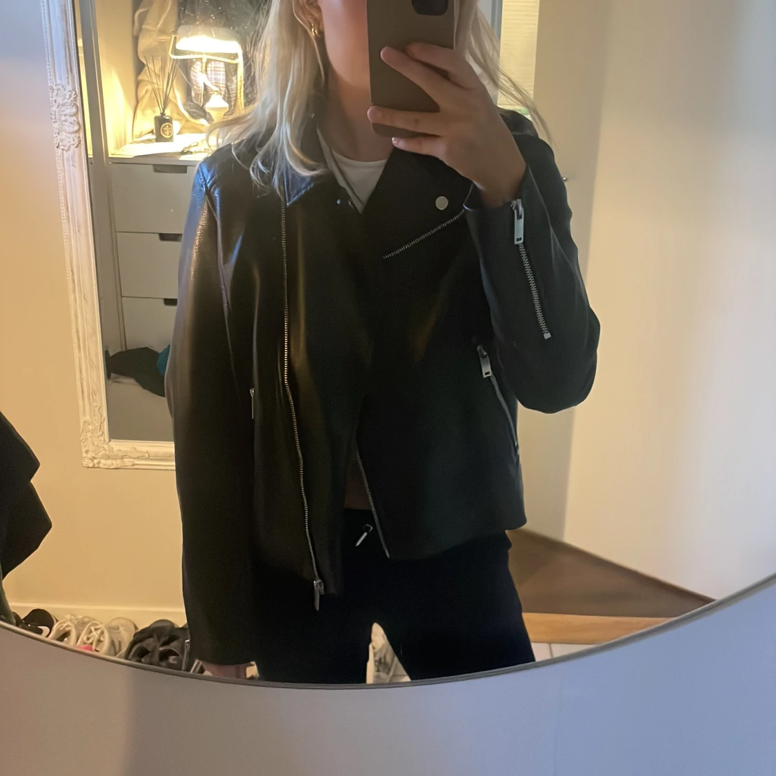 Skinnjacka från H&M - 90