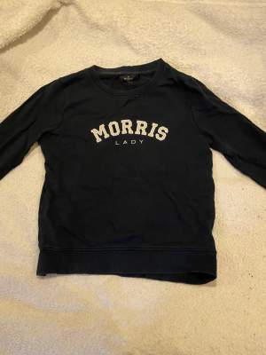 Morris sweatshirt storlek S. Använd men inga hål eller fläckar