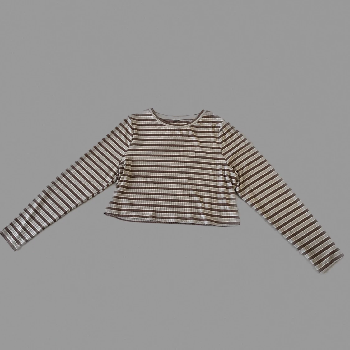 Randig långärmad tröja