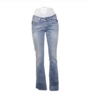 Jättenice low waist jeans från G-Star! Liknar Ltb typ 💗Pris kan diskuteras vid snabb affär!!