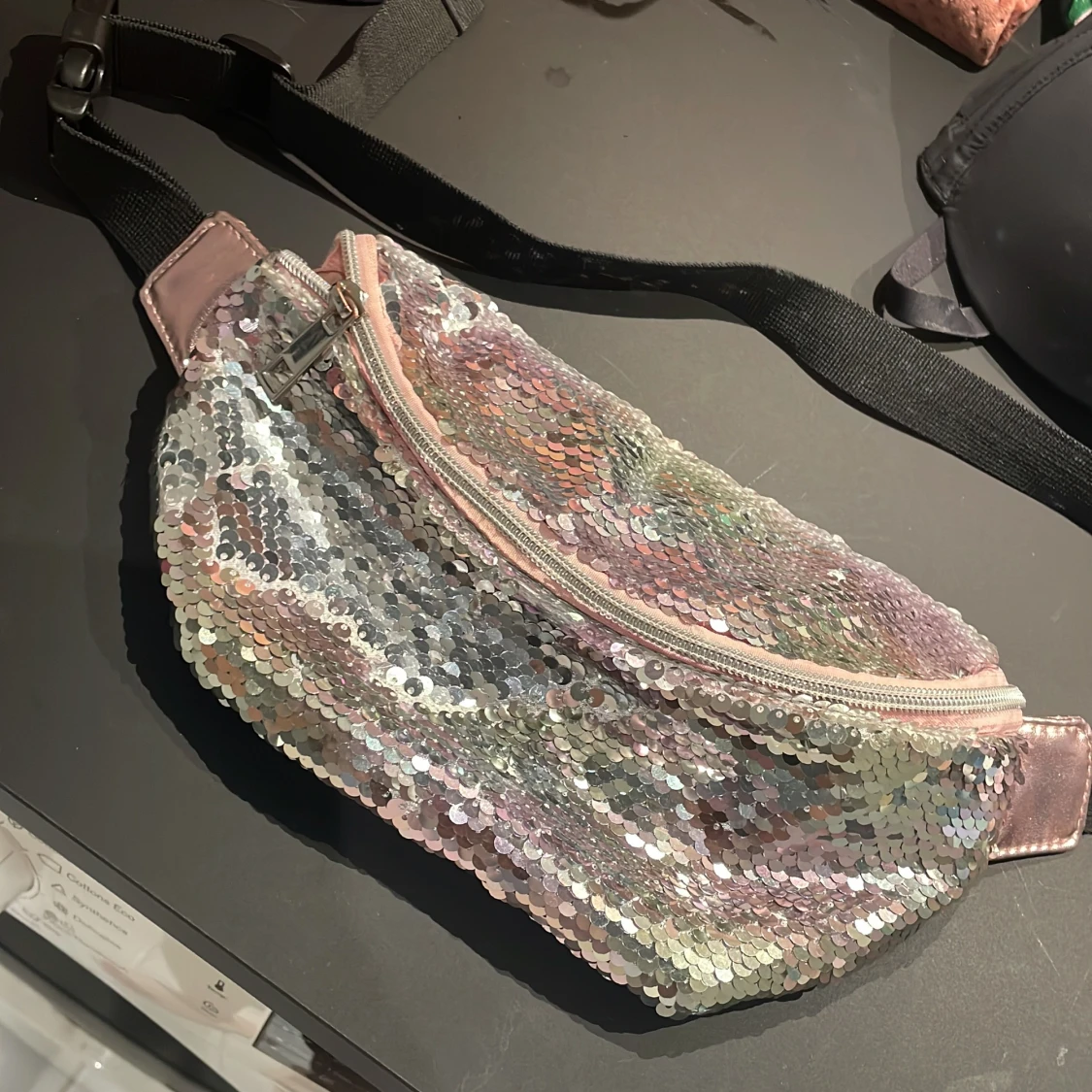 Midjeväska glitter  - 90
