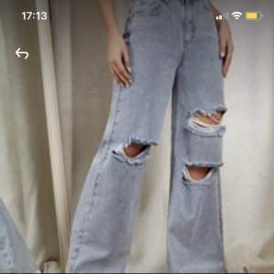 Jeans från SHEIN, oanvända bara testade. Storlek S men passar ej, skulle passa M eller L